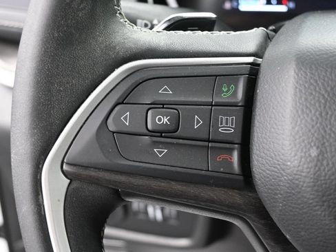 Used 2024 Chevrolet Trax LS FWD image 42