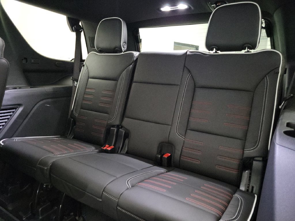Used 2026 GMC Yukon AT4 Ultimate w/ LPO, Floor Liner Package AWD/4WD image 13