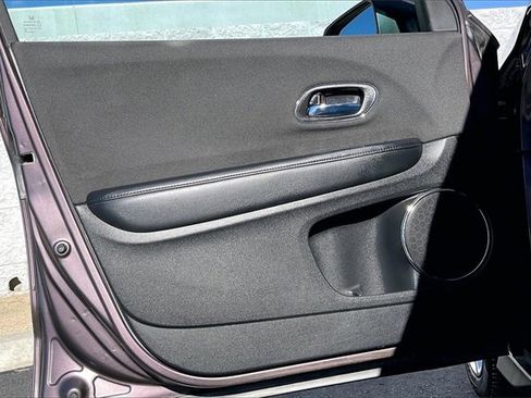 Used 2019 Honda HR-V EX image 22