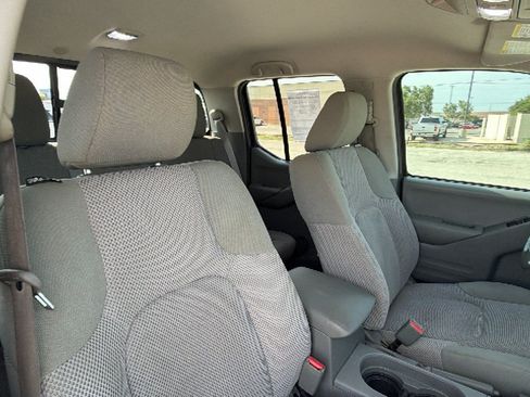 Used 2019 Nissan Frontier SV w/ Value Truck Package RWD image 29