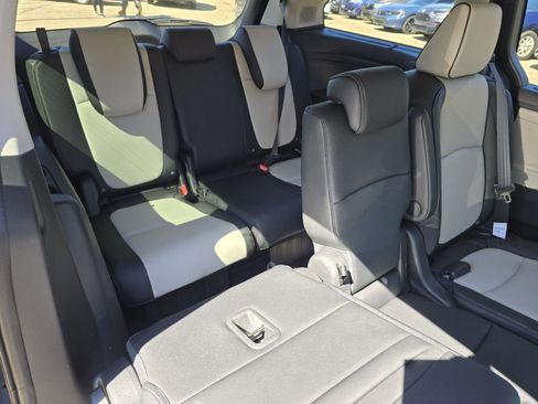 New 2026 Honda Odyssey Elite image 16
