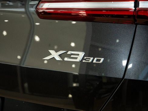 Used 2025 BMW X3 xDrive30i w/ Premium Package AWD/4WD image 10