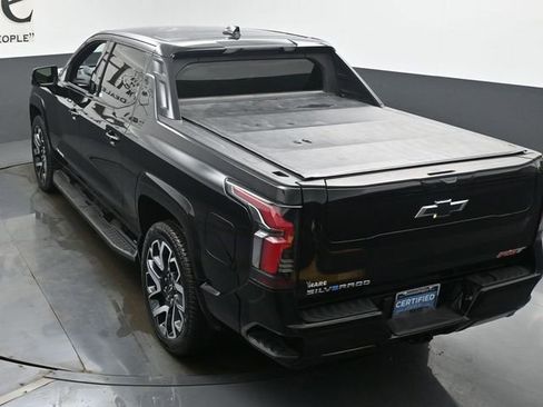 Certified 2024 Chevrolet Silverado EV RST image 55