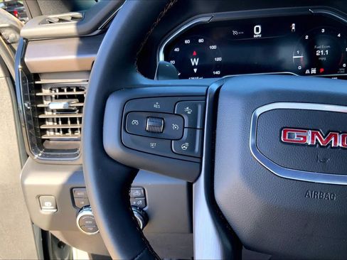 Used 2025 GMC Sierra 1500 AT4 w/ AT4 Premium Package AWD/4WD image 23