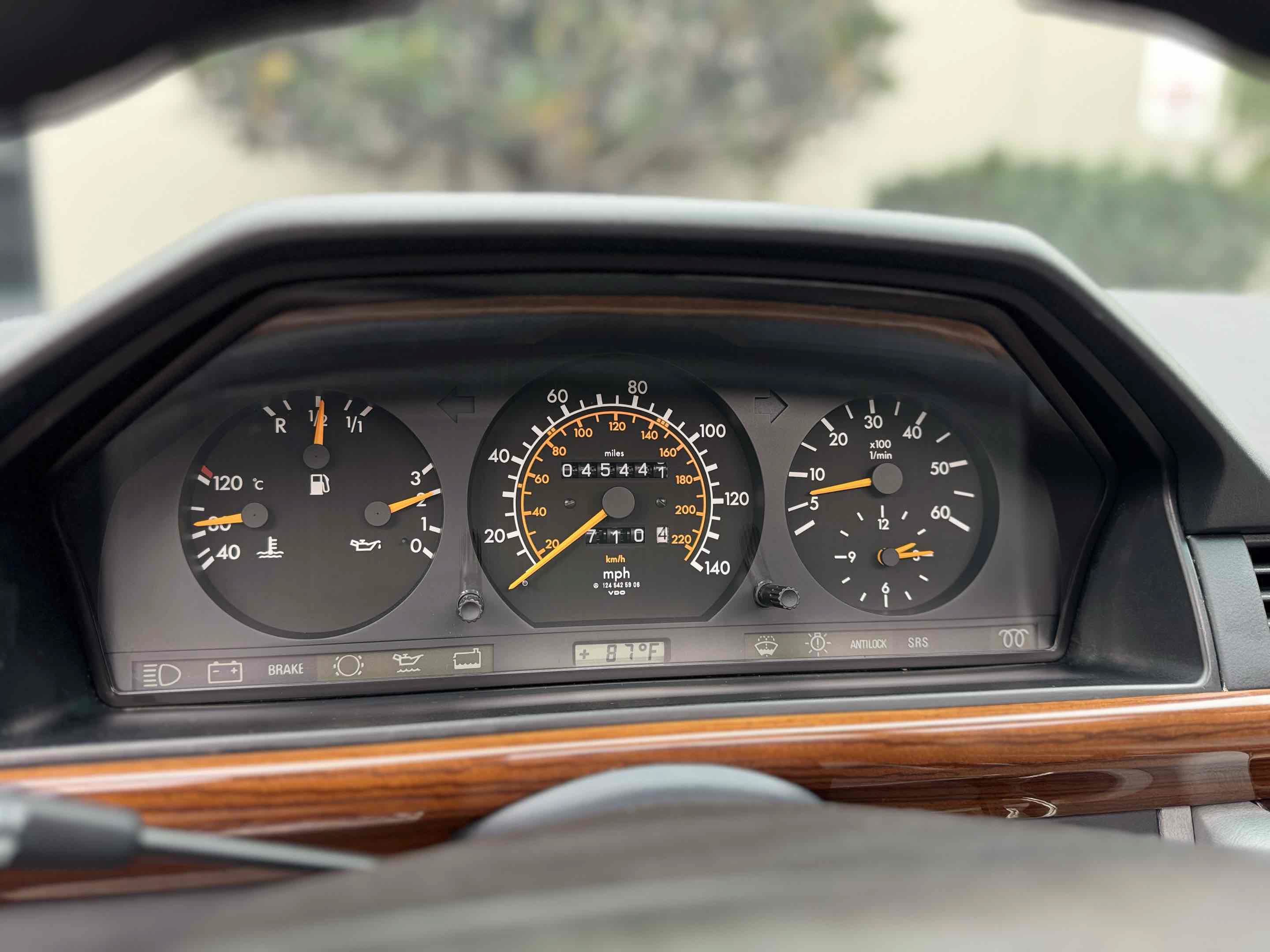 Used 1987 Mercedes-Benz 300 D Turbo image 9