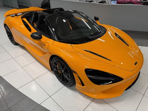 New 2026 McLaren 750S Spider image 10