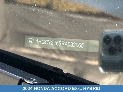 Used 2024 Honda Accord EX-L image 4