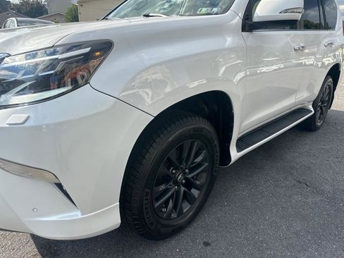 Used 2020 Lexus GX 460 Premium w/ Premium Package AWD/4WD image 11