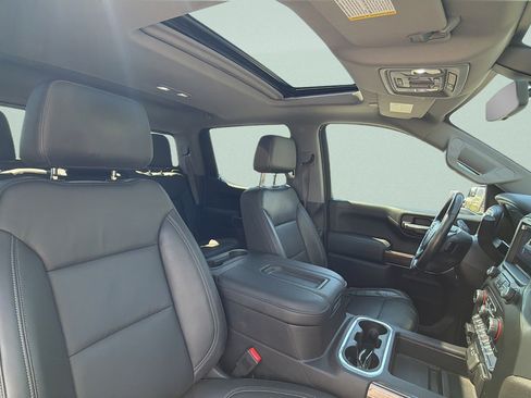 Used 2019 Chevrolet Silverado 1500 LT Trail Boss AWD/4WD image 25