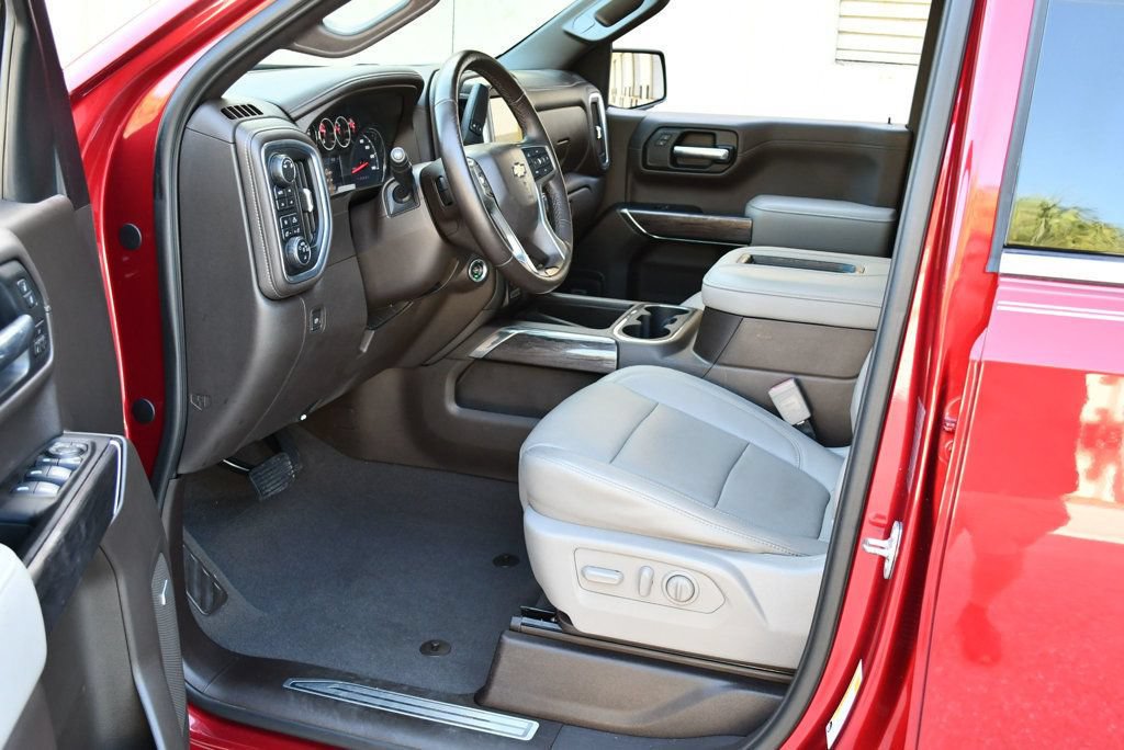 Used 2019 Chevrolet Silverado 1500 LTZ w/ LTZ Premium Package AWD/4WD image 43