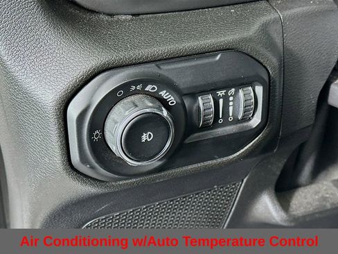 Used 2021 Jeep Wrangler Unlimited Sport image 16