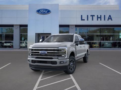 New 2026 Ford F250 Platinum w/ Platinum Plus Package AWD/4WD image 2