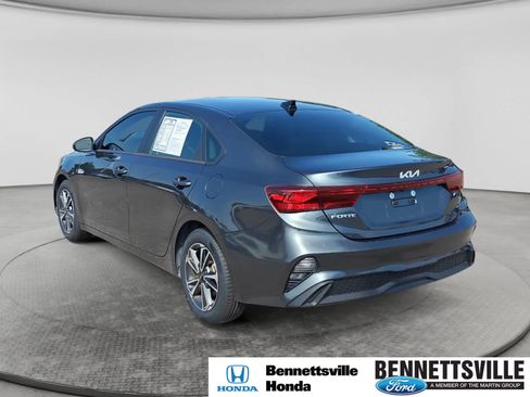 Used 2024 Kia Forte LXS FWD image 7