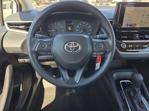 Certified 2025 Toyota Corolla LE FWD image 13
