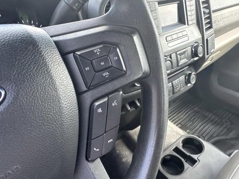 Used 2018 Ford F250 XL w/ Power Equipment Group image 23