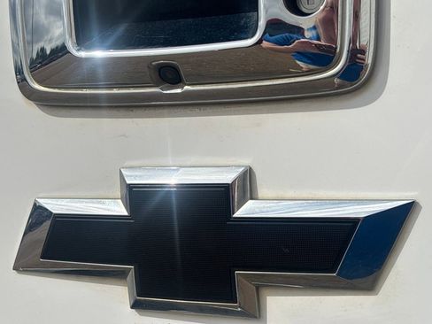 Used 2018 Chevrolet Silverado 1500 LT w/ All Star Edition image 31