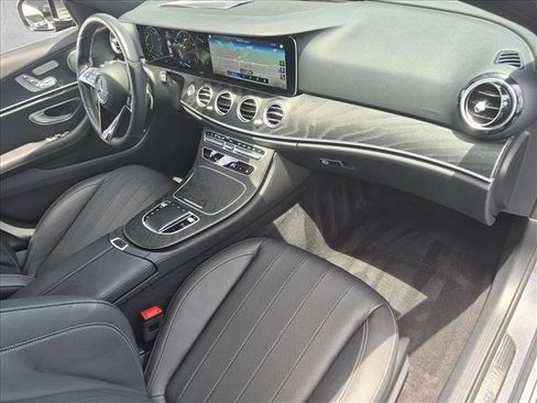 Used 2021 Mercedes-Benz E 350 4MATIC Sedan image 21