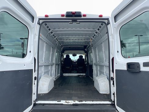 Used 2023 RAM ProMaster 2500 FWD image 34