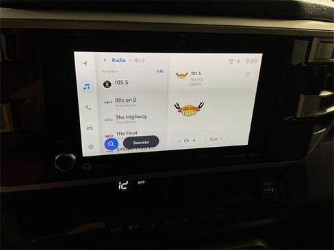 Used 2022 Toyota Tundra SR5 image 16