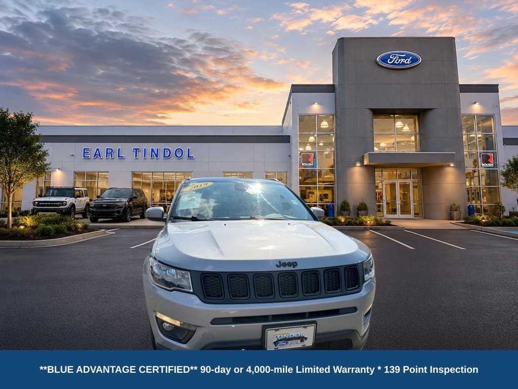 Used 2019 Jeep Compass Latitude AWD/4WD image 2