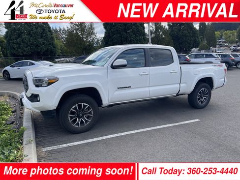 Used 2023 Toyota Tacoma TRD Sport w/ Black Out Package (TMS) AWD/4WD image 1
