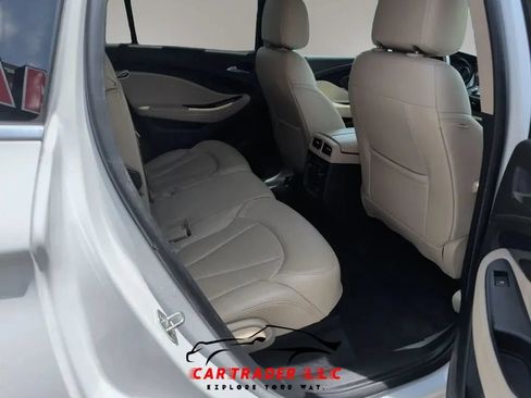Used 2017 Buick Envision Essence FWD image 31