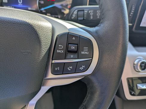 Used 2023 Ford Explorer XLT w/ Equipment Group 202A image 23
