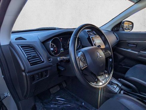 Used 2024 Mitsubishi Outlander Sport SE image 10