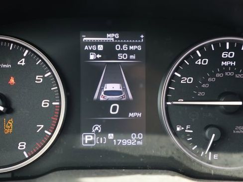 Certified 2024 Subaru Crosstrek 2.5i Limited w/ Crosstrek Mirror Package image 27