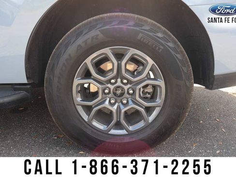 Used 2025 Ford Expedition Active image 8