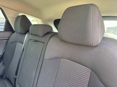 Used 2025 Kia Sportage LX image 13