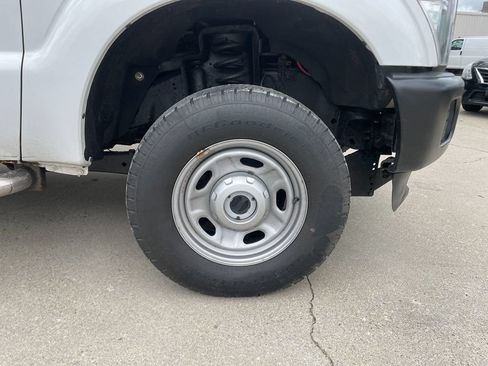 Used 2015 Ford F250 XL w/ Snow Plow Prep Package AWD/4WD image 27