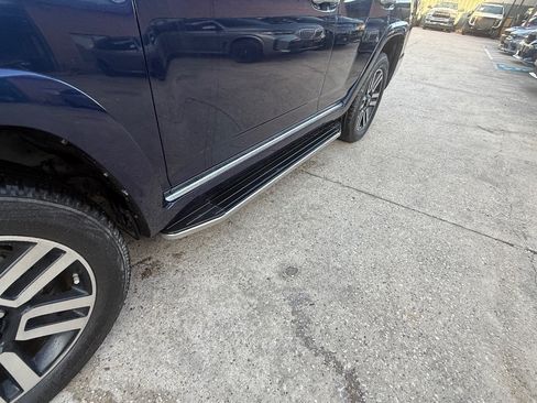 Used 2018 Toyota 4Runner Limited RWD image 11