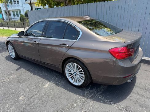 Used 2013 BMW 328i Sedan RWD image 10