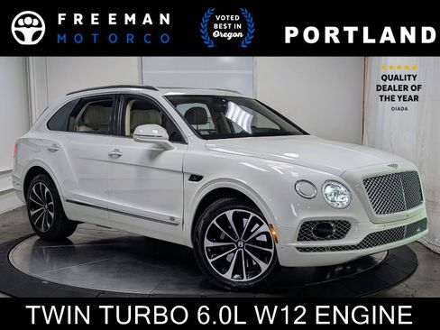 Used 2018 Bentley Bentayga AWD/4WD image 1