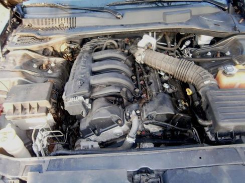 Used 2006 Chrysler 300 image 8