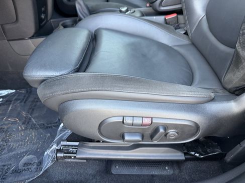 Used 2023 MINI Cooper Countryman SE w/ Storage Package image 28