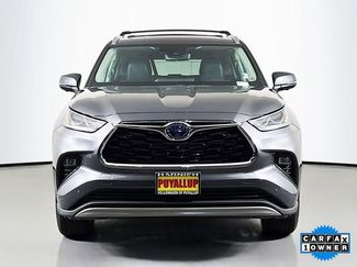 Used 2023 Toyota Highlander Platinum video 2