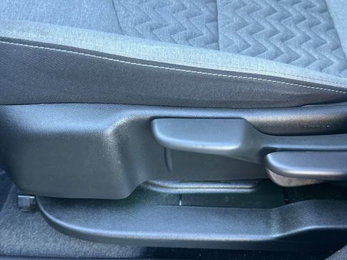 Used 2024 Chevrolet Equinox LS image 14