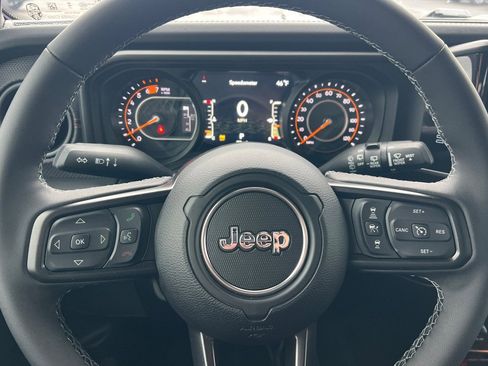 New 2026 Jeep Wrangler Unlimited Rubicon image 21