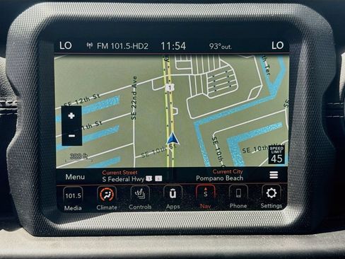 Certified 2022 Jeep Wrangler Unlimited Sahara w/ LED Lighting Group AWD/4WD image 14