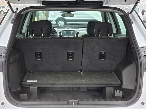 Used 2018 Chevrolet Equinox LS FWD image 14