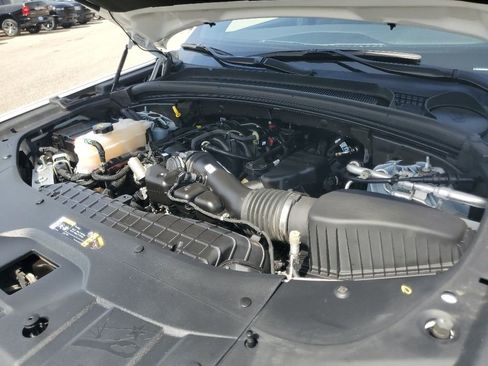 Used 2023 Jeep Grand Cherokee Altitude AWD/4WD image 35