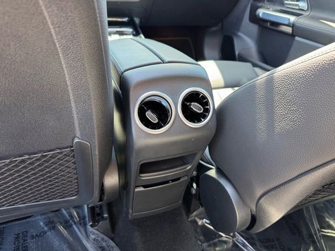 Certified 2026 Mercedes-Benz GLB 250 image 18