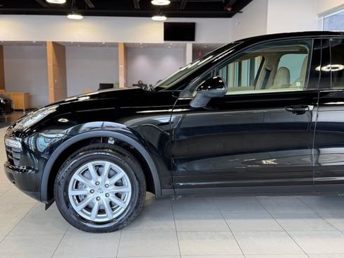 Used 2012 Porsche Cayenne AWD/4WD image 8
