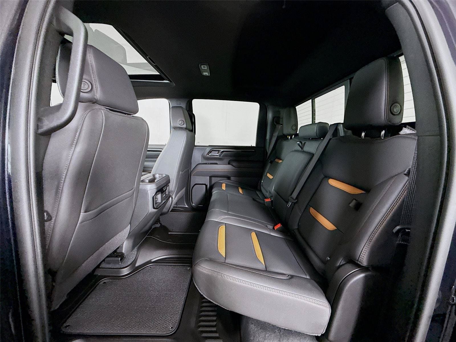 New 2026 GMC Sierra 3500 AT4 w/ AT4 Premium Plus Package AWD/4WD image 19