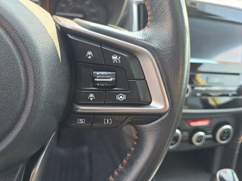 Used 2022 Subaru Crosstrek 2.0i Premium w/ Moonroof Package image 30