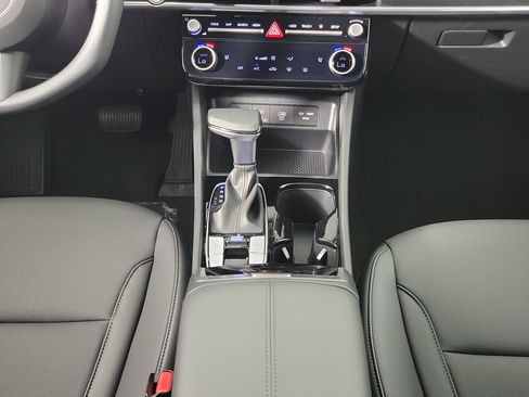 New 2025 Hyundai Santa Cruz SEL image 10