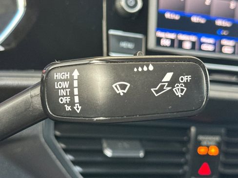 Used 2022 Volkswagen Jetta S FWD image 37