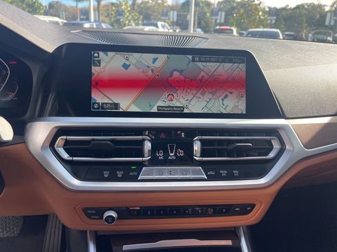 Used 2020 BMW 330i Sedan w/ Convenience Package image 38